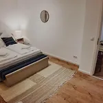 Апартаменты Premium 4br Apartment, Stunning Views Overlooking The Station