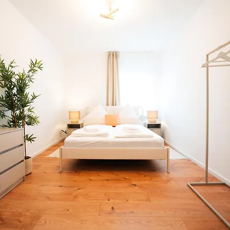 Premium 4br Apartment, Stunning Views Overlooking The Station Apartmán *