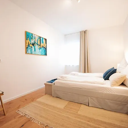 Premium 4br Apartment, Stunning Views Overlooking The Station Apartmán *