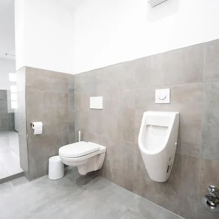 Apartmán Premium 4br Apartment, Stunning Views Overlooking The Station Koblenc